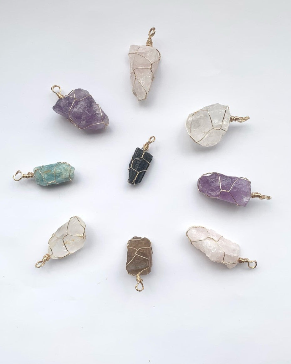 Wire wrapped crystals