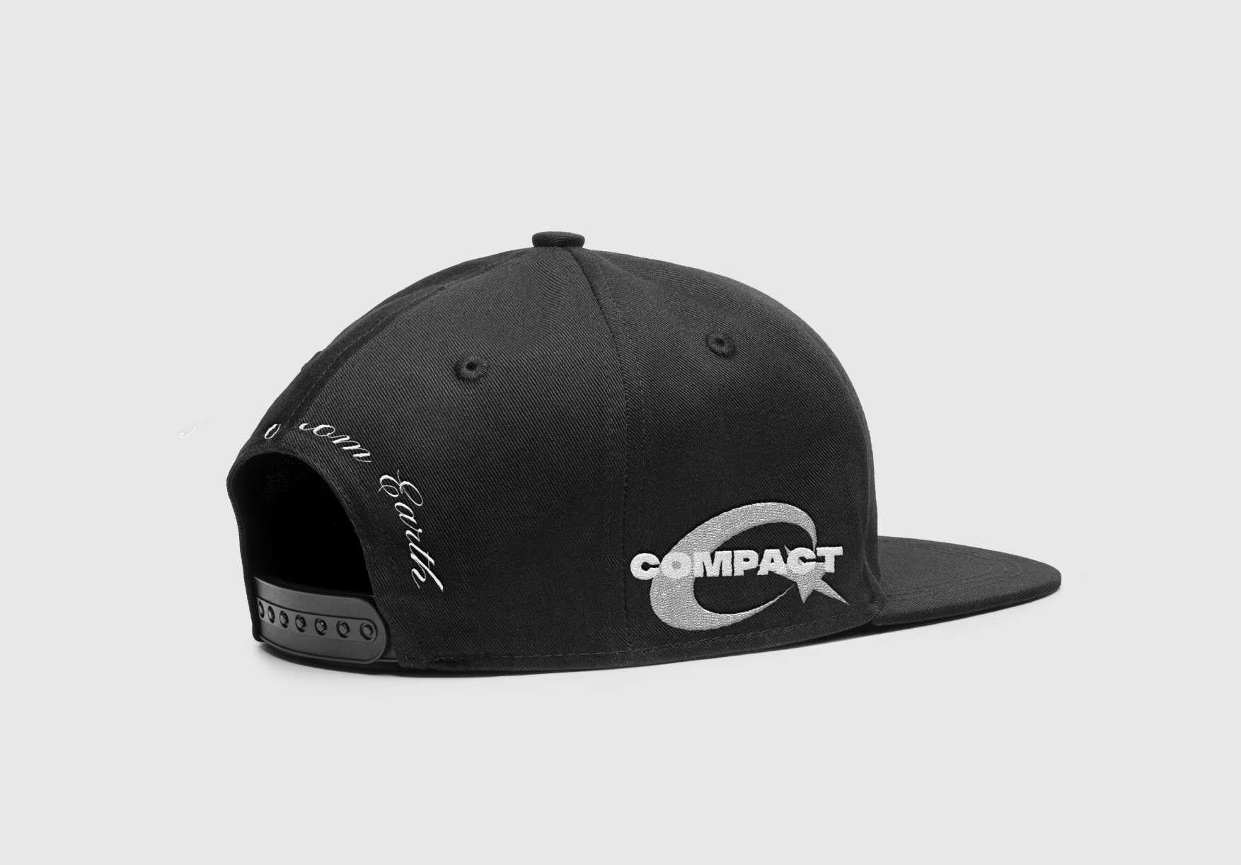 Compact Snapback cap